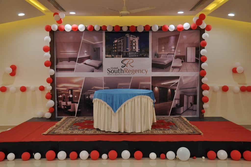 Hotel South Regency, Ernakulam Kochi Exterior foto